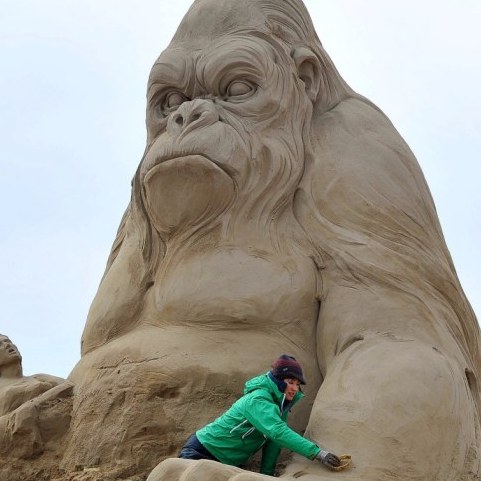King Kong Movie 1933 6 m high sand sculpture Weston Super-mare